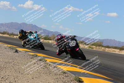 media/Oct-08-2022-SoCal Trackdays (Sat) [[1fc3beec89]]/Turn 7 Inside (145pm)/